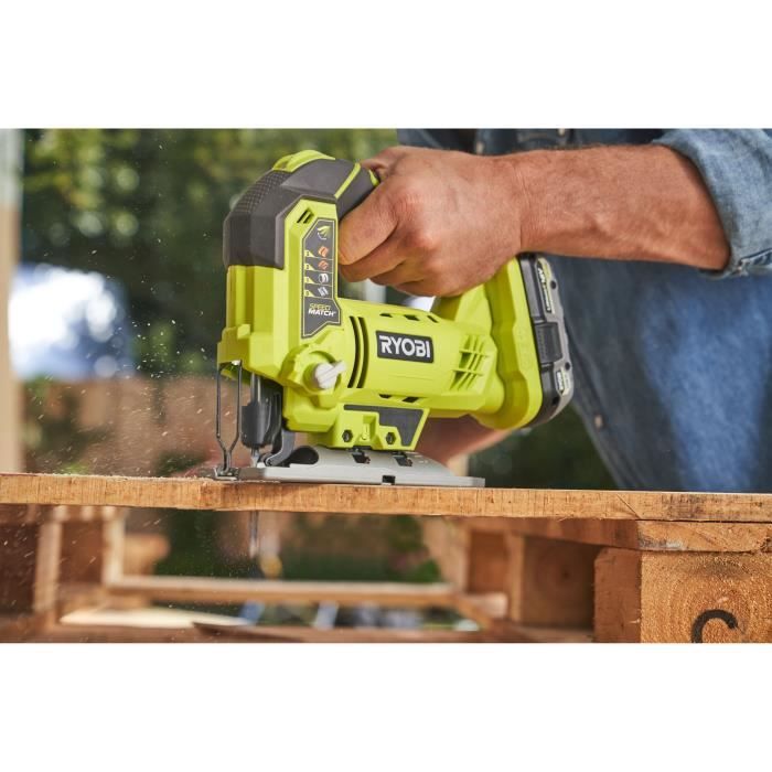 RYOBI 3 outils : 1 perceuse-visseuse Brushless + 1 meuleuse 115 mm + 1 scie sauteuse + 2 batteries 4 Ah & 2 Ah + 1 chargeur & 1 sac